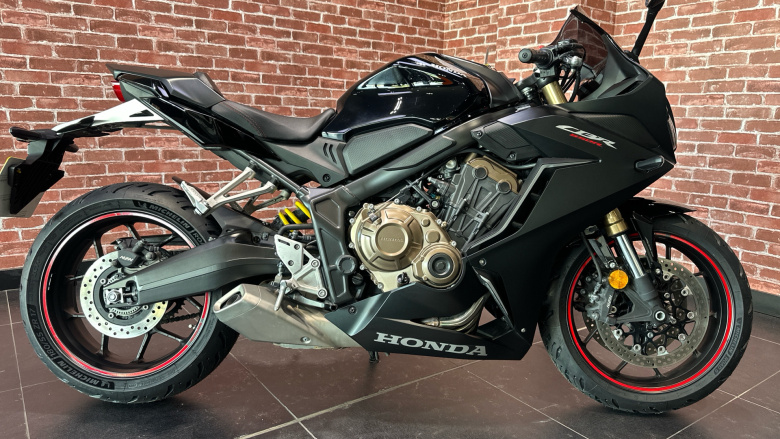 Honda CBR650R
